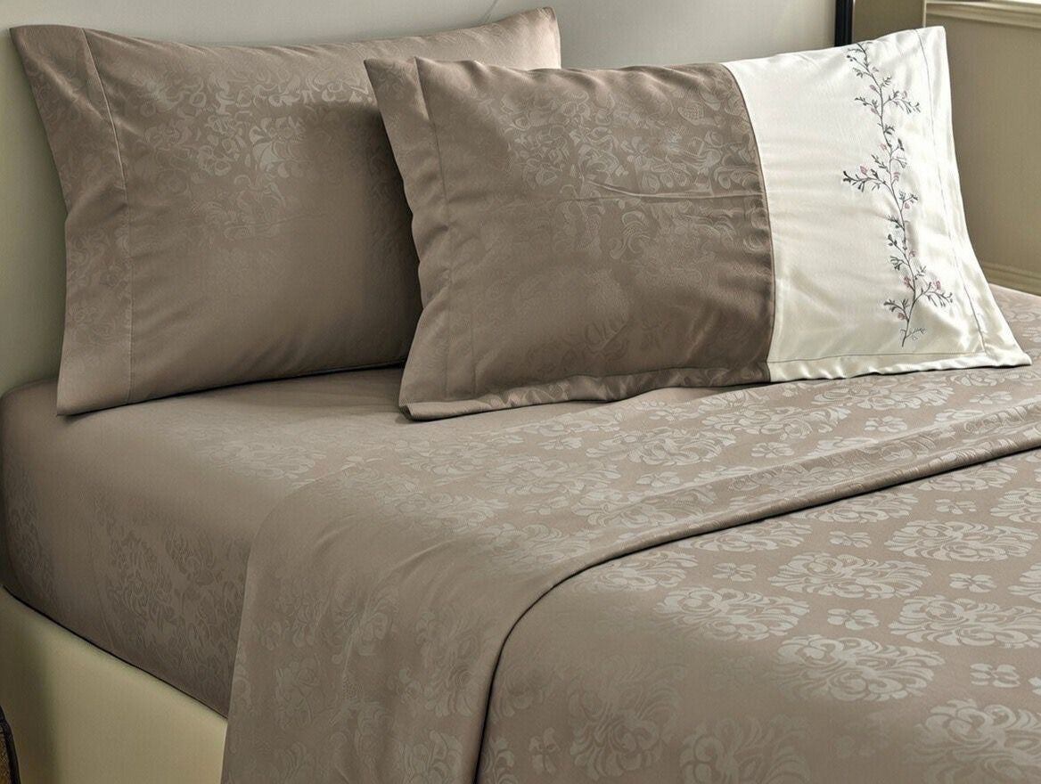 Rust Bliss Embroidered Bedsheet – King Size (108 x 108 inches)